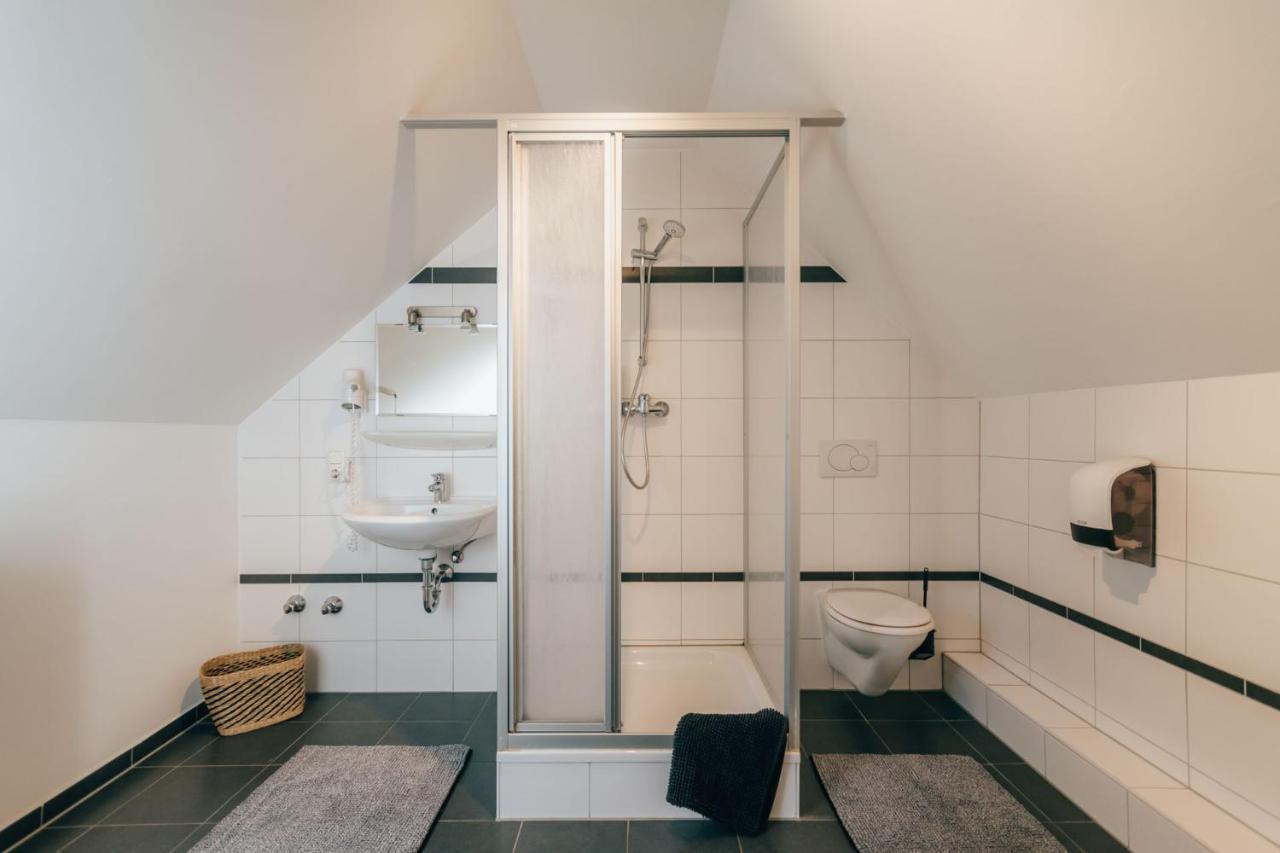 באמברג Hotel Andres מראה חיצוני תמונה